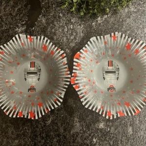 Ohio State Football serving bowls